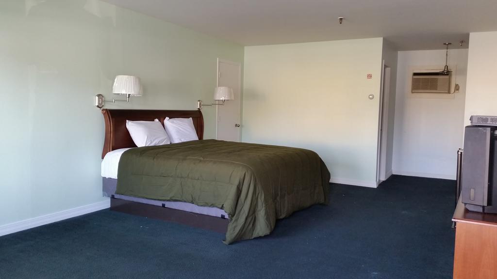 Budget Motor Inn- Stony Point Buitenkant foto
